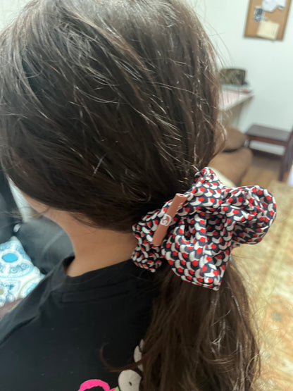 SCRUNCHIES Tommy Girl -Large delivery in 2-3 days .